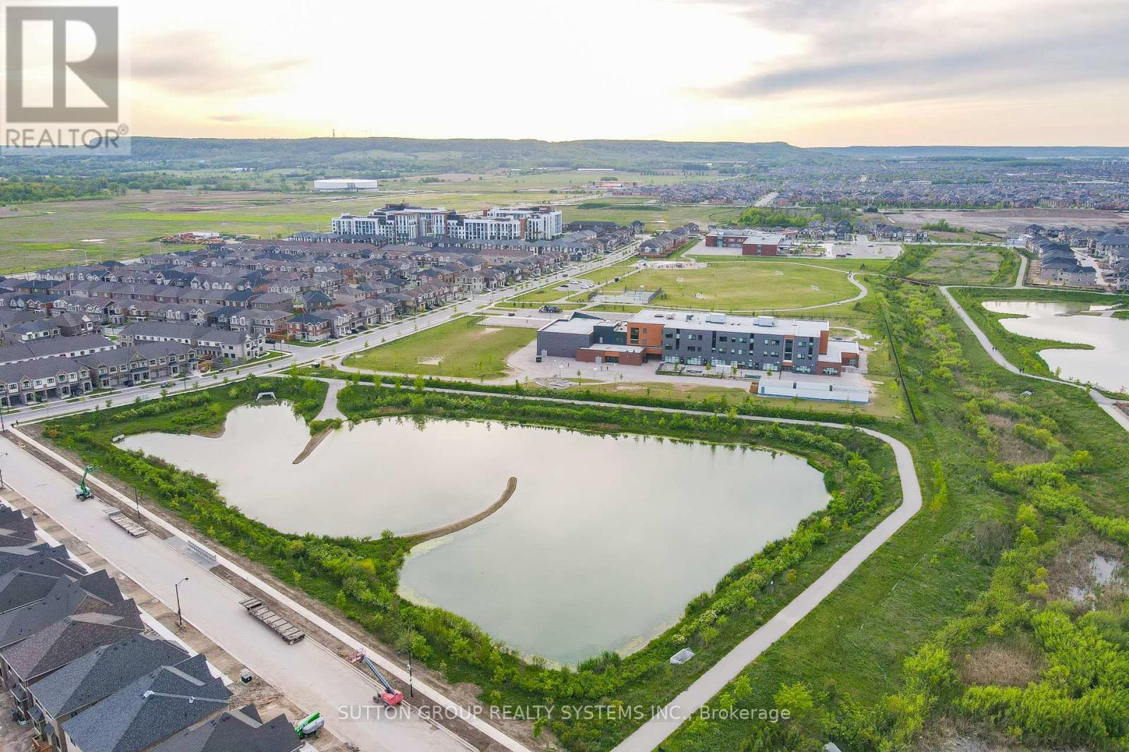 1530 Buttercup Court, Milton, Ontario  L9E 2G3 - Photo 50 - W12883204