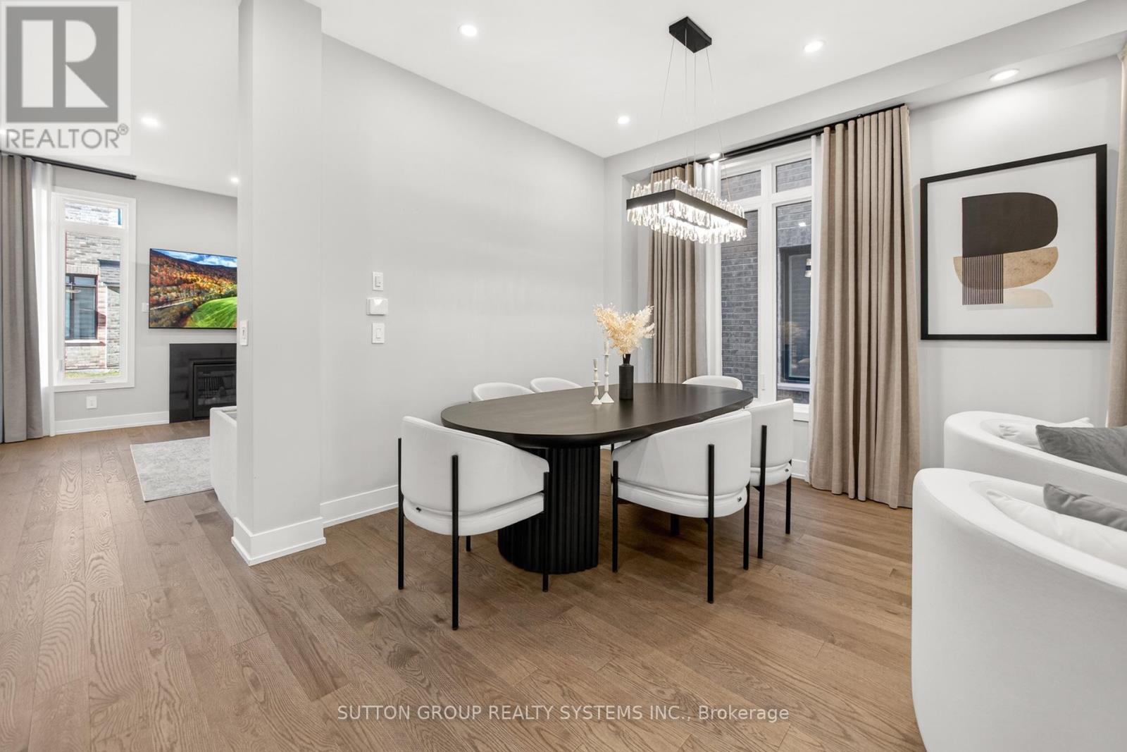 1530 Buttercup Court, Milton, Ontario  L9E 2G3 - Photo 8 - W12883204