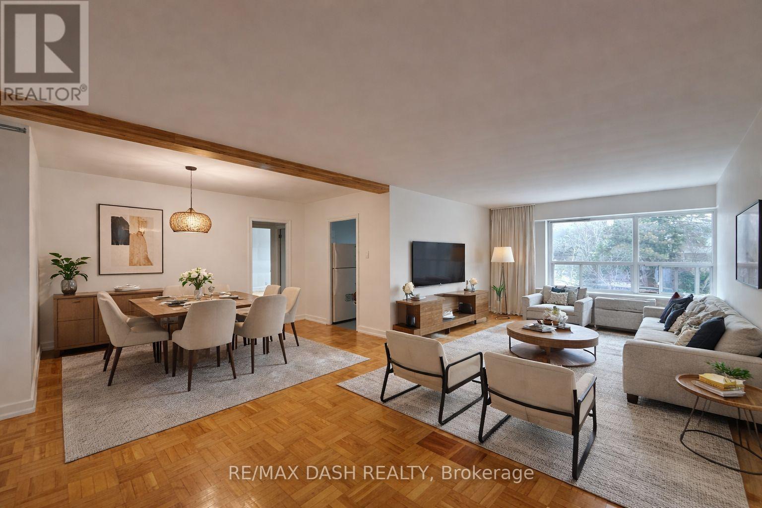 19 - 69 OLD MILL TERRACE, Toronto, Ontario