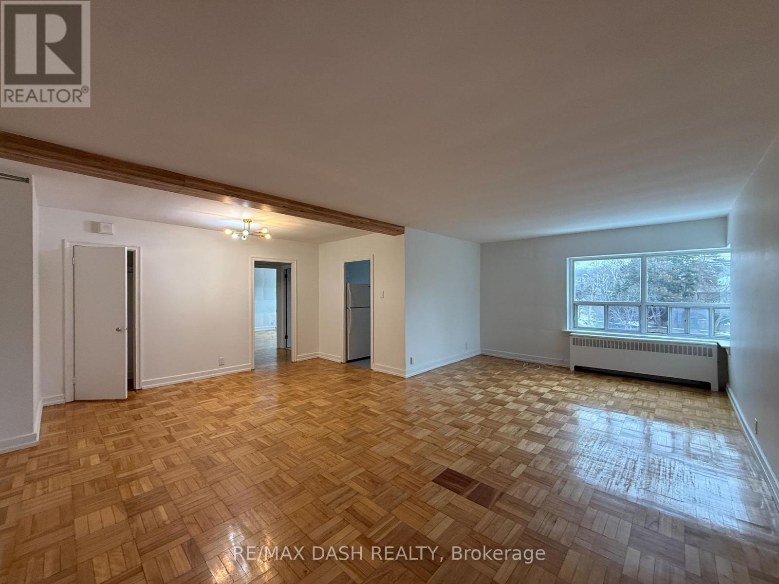 19 - 69 Old Mill Terrace, Toronto, Ontario  M8X 1A1 - Photo 2 - W12883210