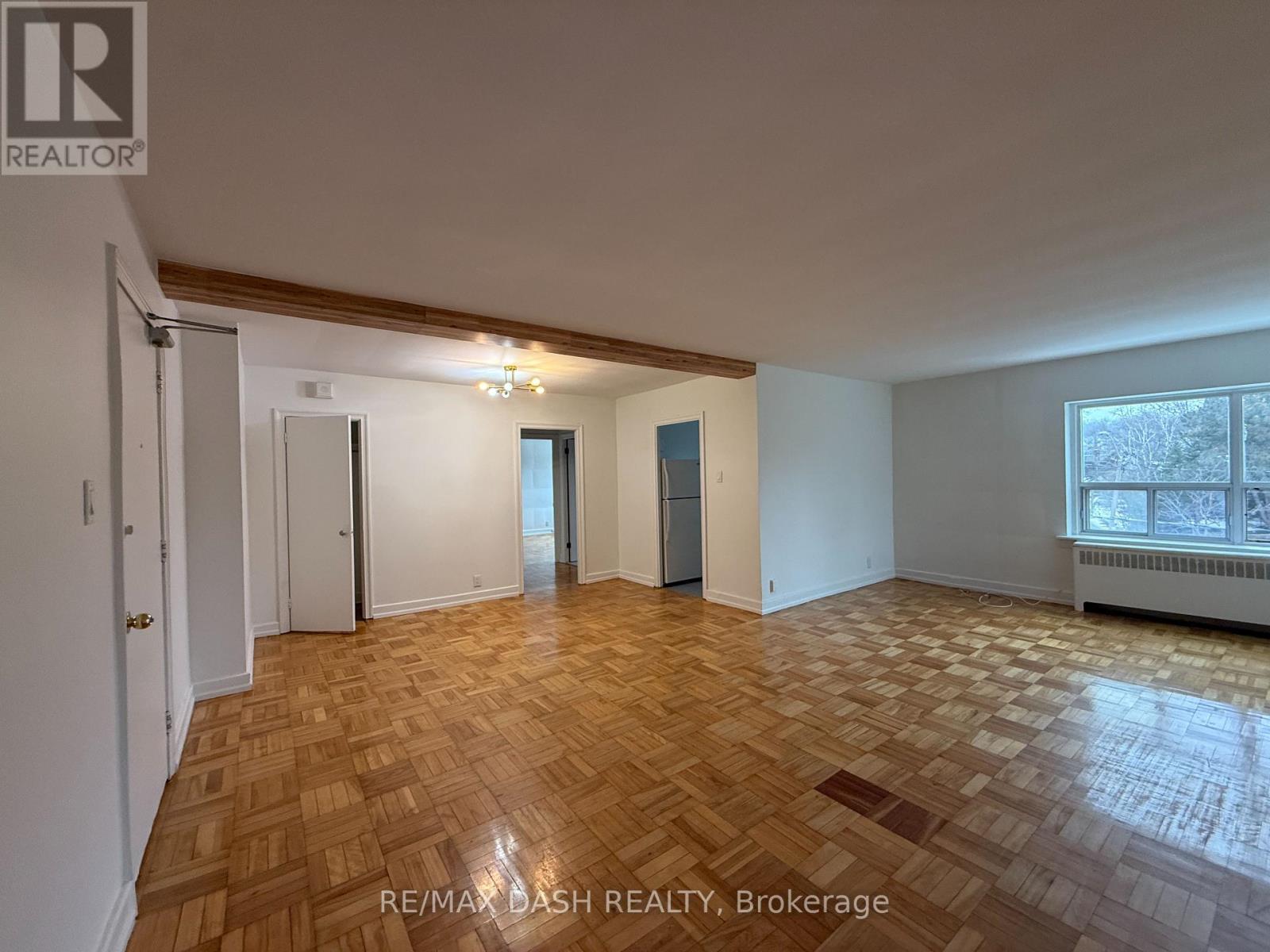 19 - 69 Old Mill Terrace, Toronto, Ontario  M8X 1A1 - Photo 5 - W12883210