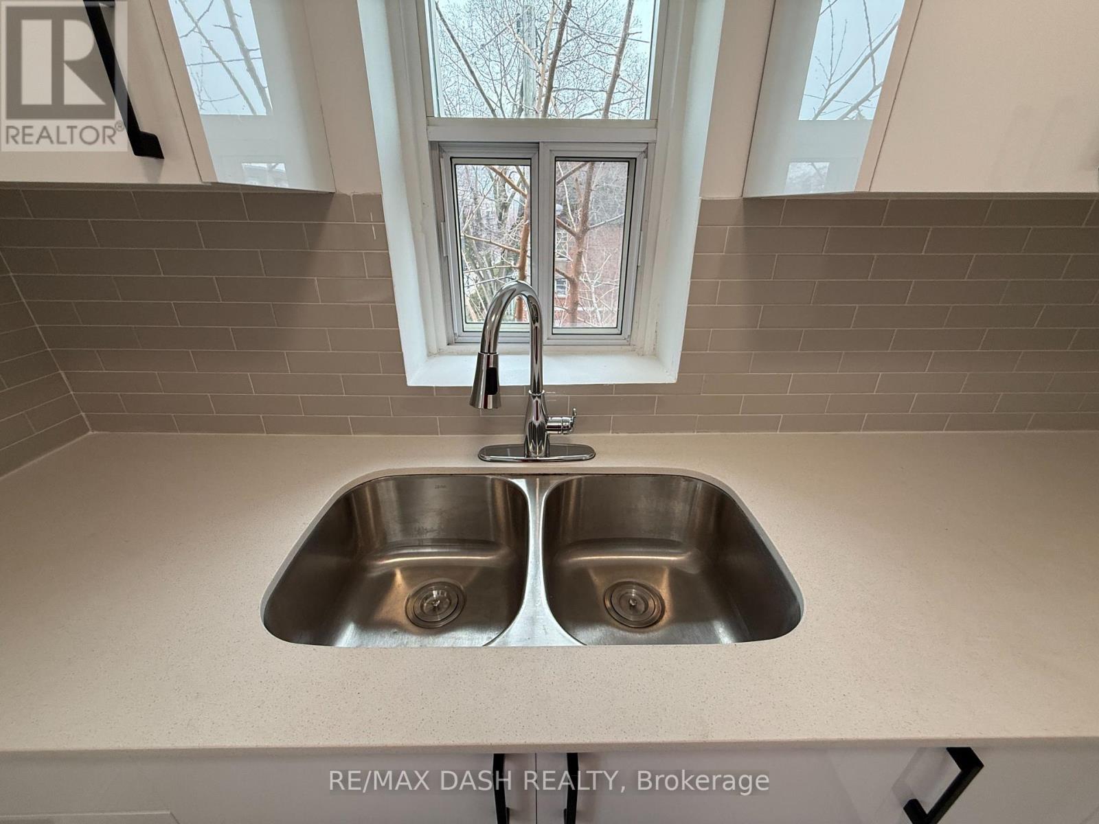 17 - 69 Old Mill Terrace, Toronto, Ontario  M8X 1A1 - Photo 13 - W12883228