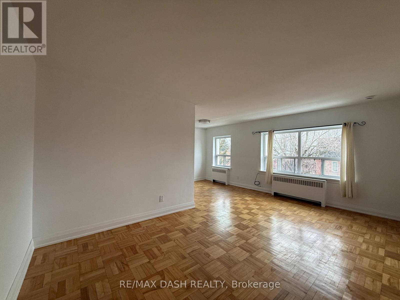 17 - 69 Old Mill Terrace, Toronto, Ontario  M8X 1A1 - Photo 5 - W12883228