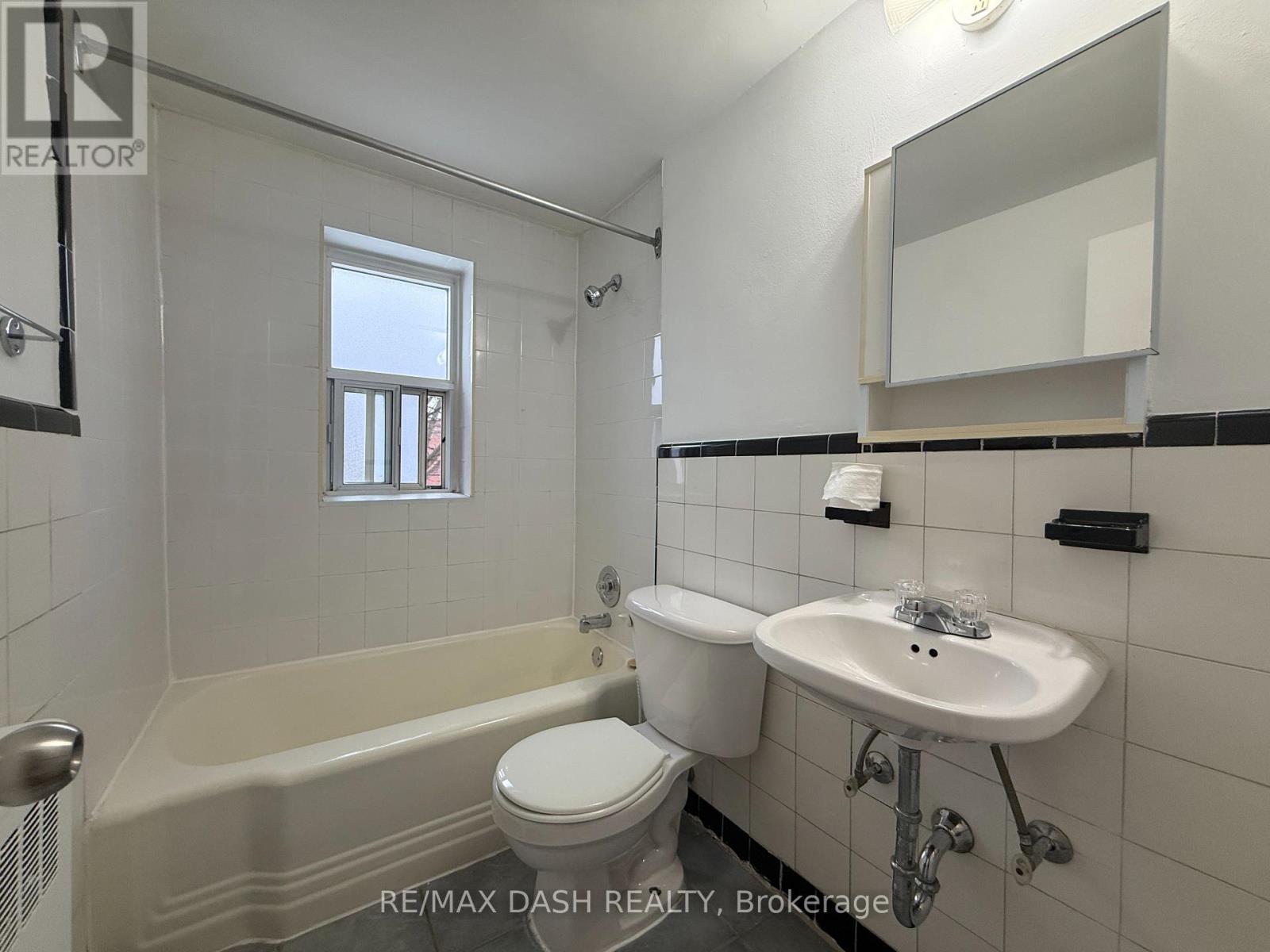 10 - 69 Old Mill Terrace, Toronto, Ontario  M8X 1A1 - Photo 18 - W12883244