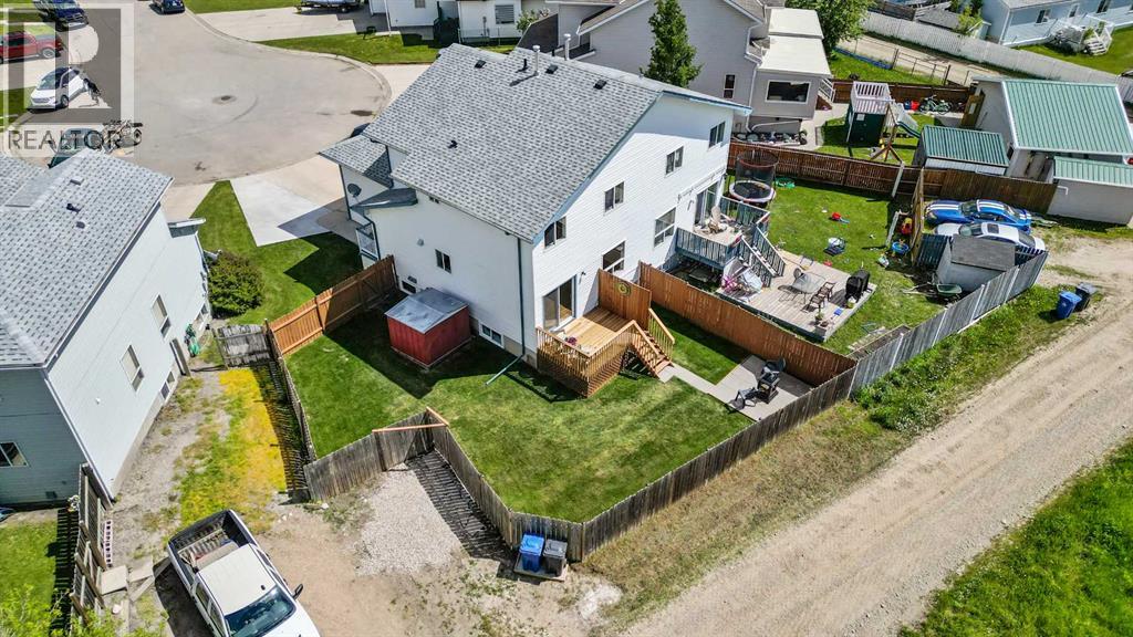 29 Ross Place, Crossfield, Alberta  T0M 0S0 - Photo 34 - A2292237