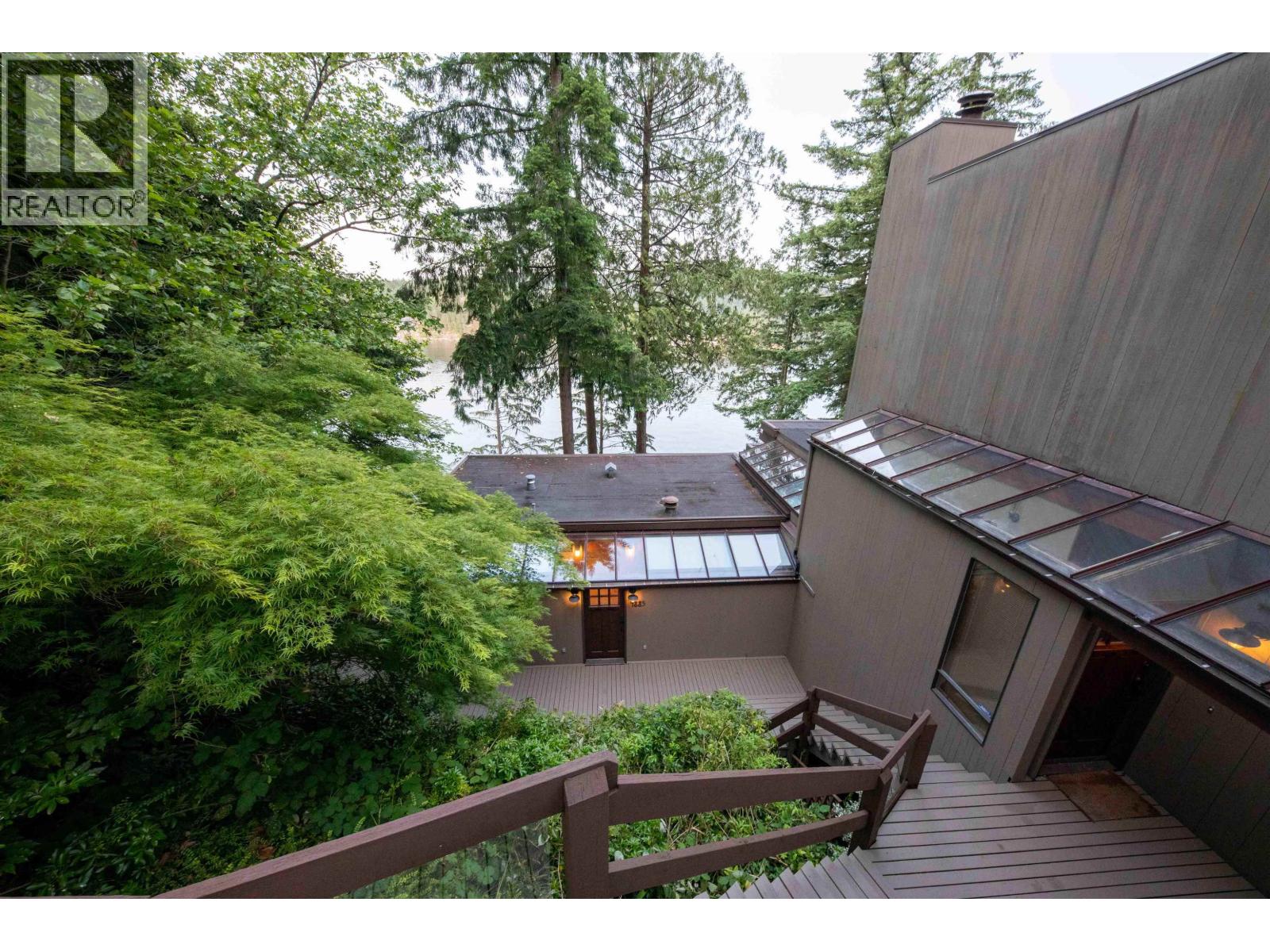 4885 Cove Cliff Place, North Vancouver, British Columbia  V7G 1H9 - Photo 34 - R3099086