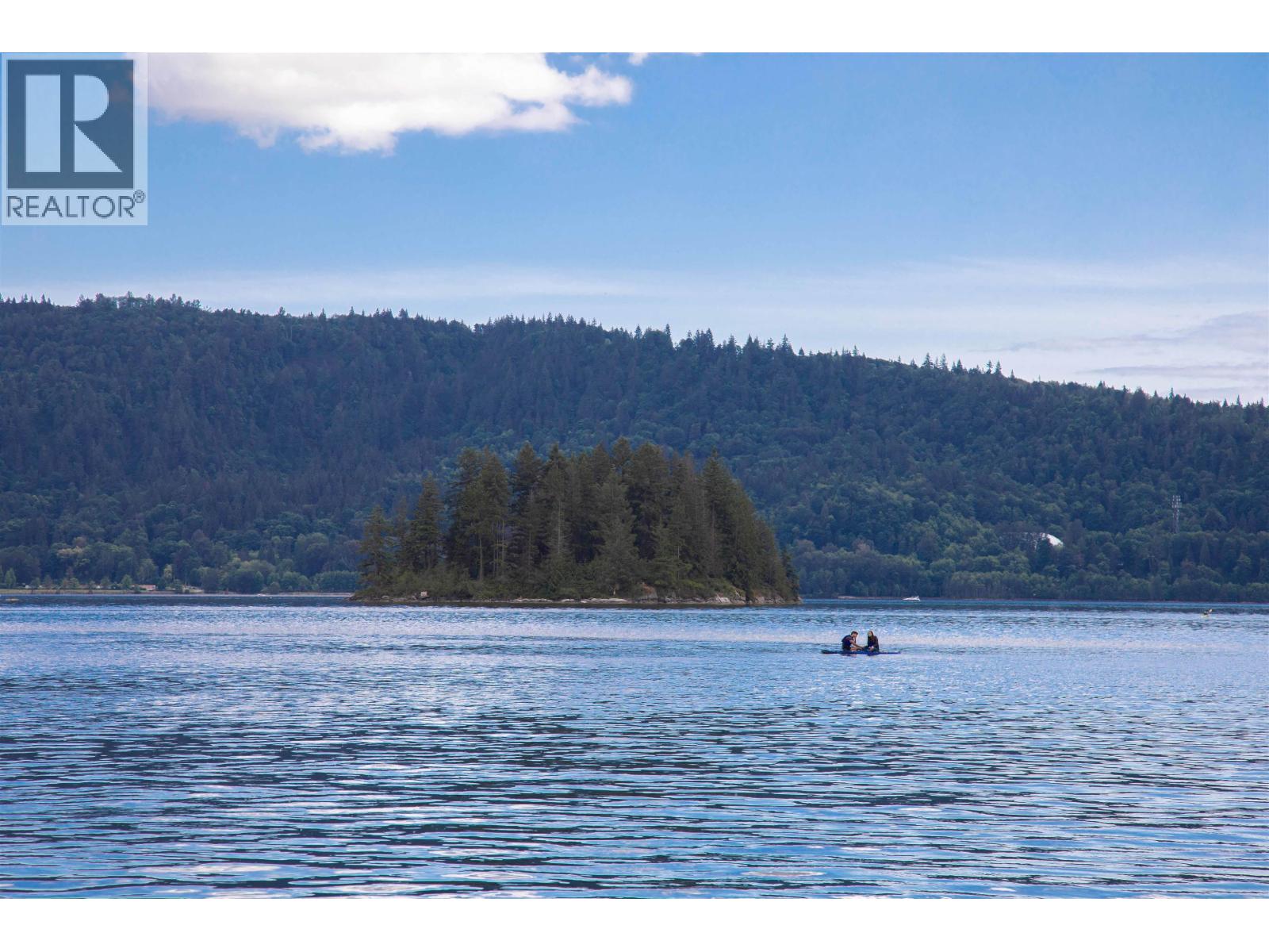 4885 Cove Cliff Place, North Vancouver, British Columbia  V7G 1H9 - Photo 4 - R3099086