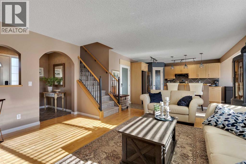 133 Rocky Ridge Heath Nw, Calgary, Alberta  T3G 4Z8 - Photo 6 - A2288834