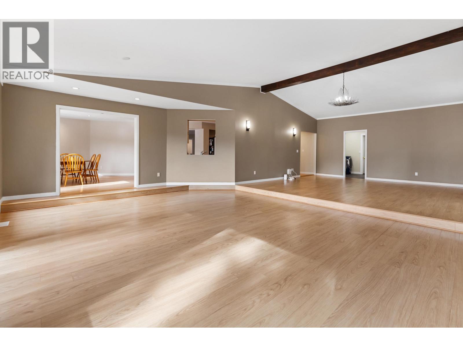 6201 Bench Drive, Prince George, British Columbia  V2K 4Y9 - Photo 6 - R3099321