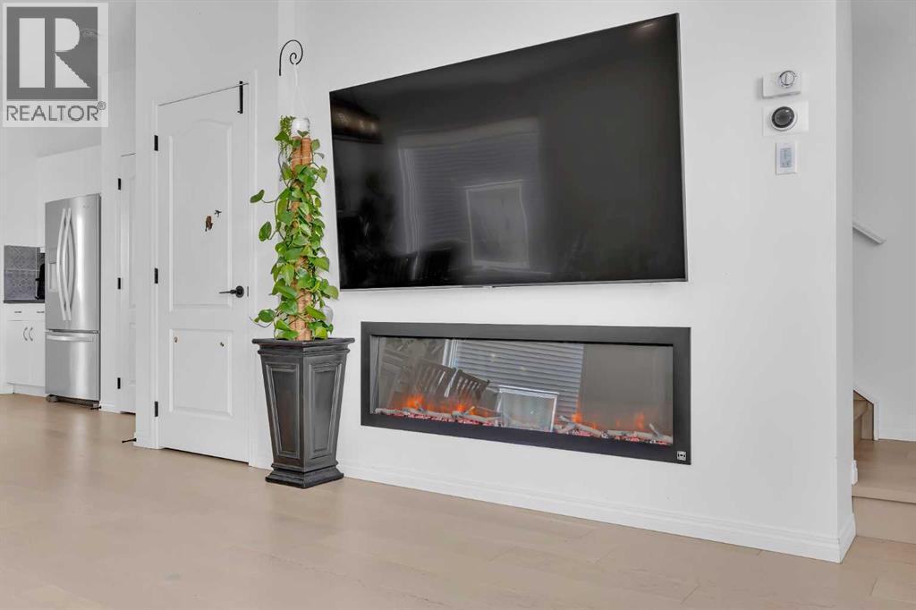 76 Edith Mews Nw, Calgary, Alberta  T3R 1S6 - Photo 8 - A2292373