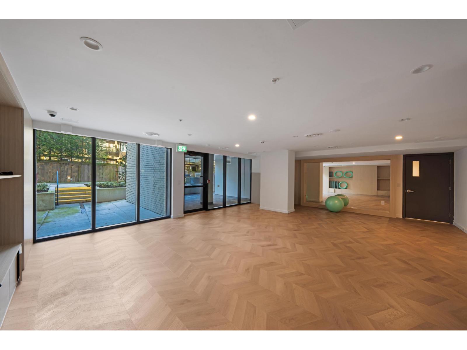 603 10333 133 Street Street, Surrey, British Columbia  V3T 0V1 - Photo 13 - R3085945