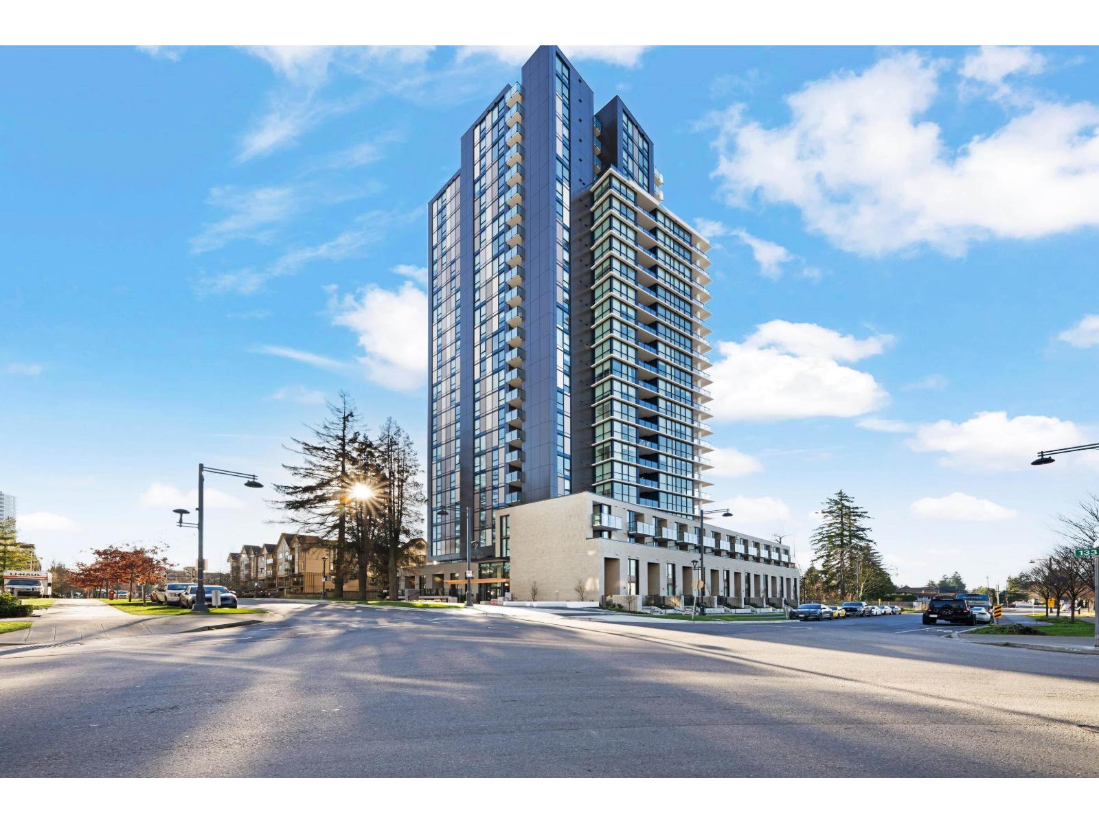 2604 10333 133 Street, Surrey, British Columbia  V3R 2H4 - Photo 3 - R3096721