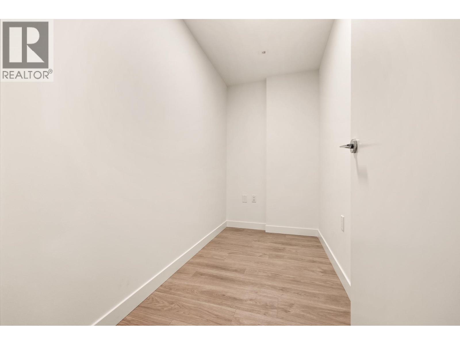 220 1981 Macdonald Street, Vancouver, British Columbia  V6K 0H9 - Photo 21 - R3098910