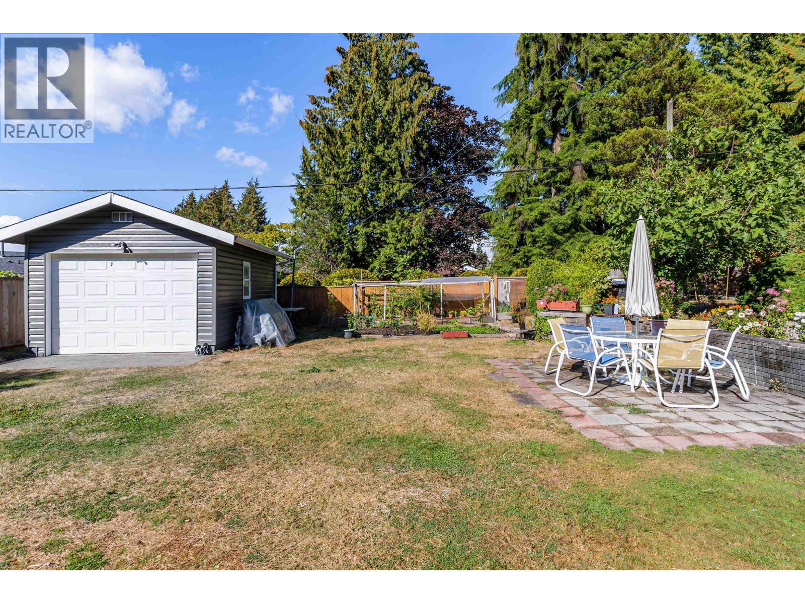 2317 Como Lake Avenue, Coquitlam, British Columbia  V3J 3R7 - Photo 27 - R3099619