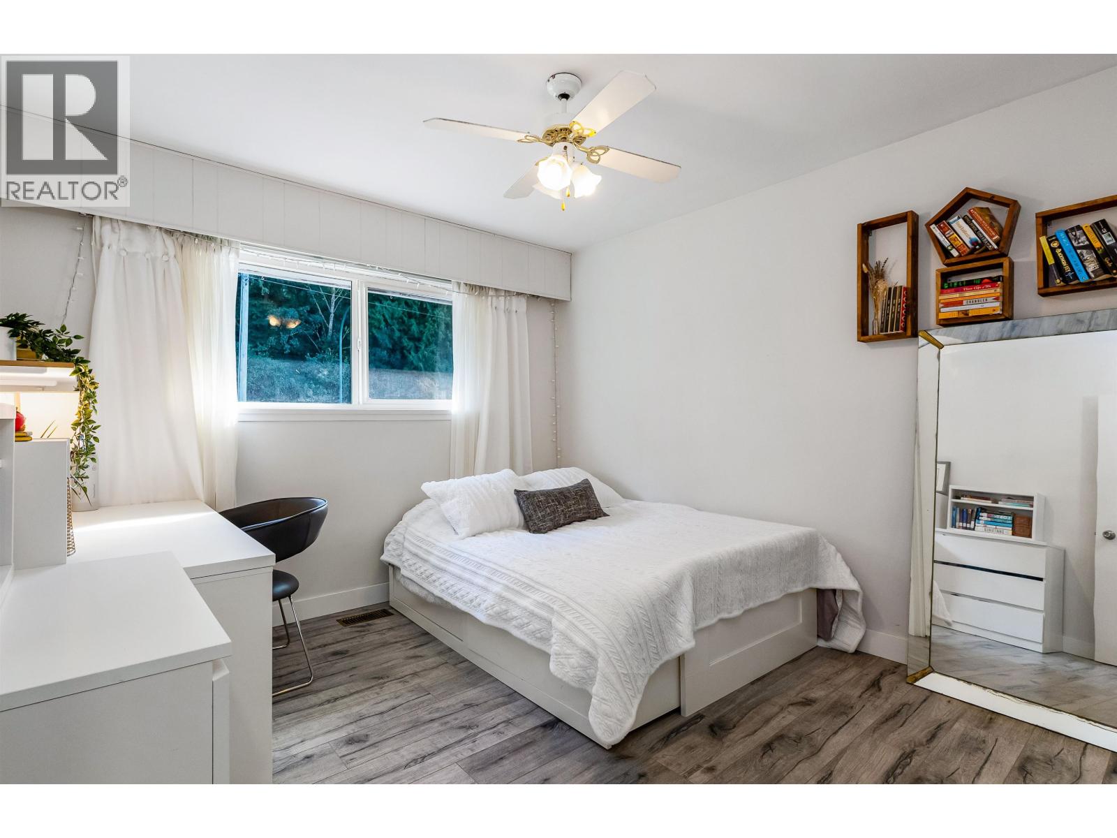 2317 Como Lake Avenue, Coquitlam, British Columbia  V3J 3R7 - Photo 10 - R3099619