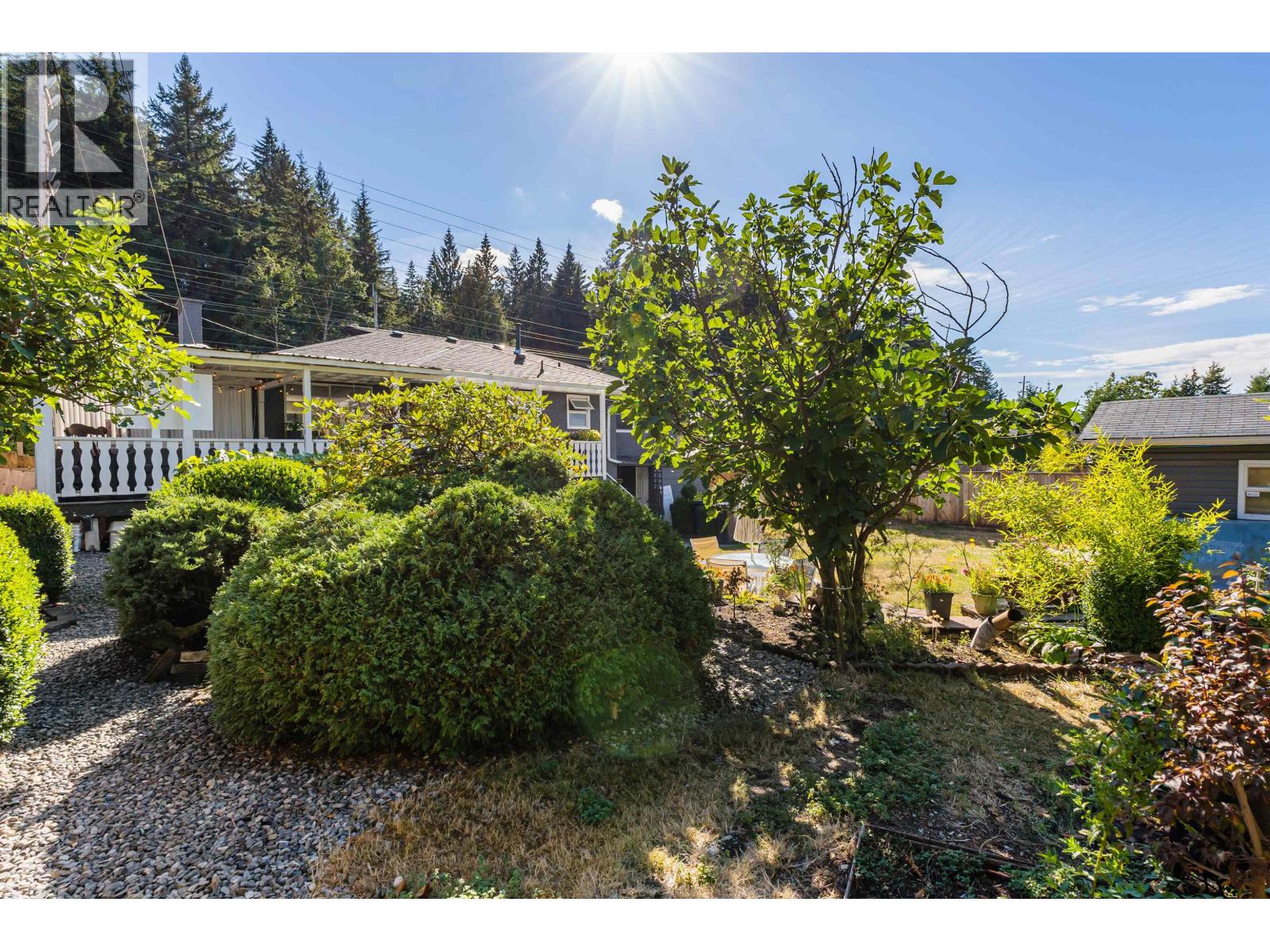 2317 Como Lake Avenue, Coquitlam, British Columbia  V3J 3R7 - Photo 29 - R3099619
