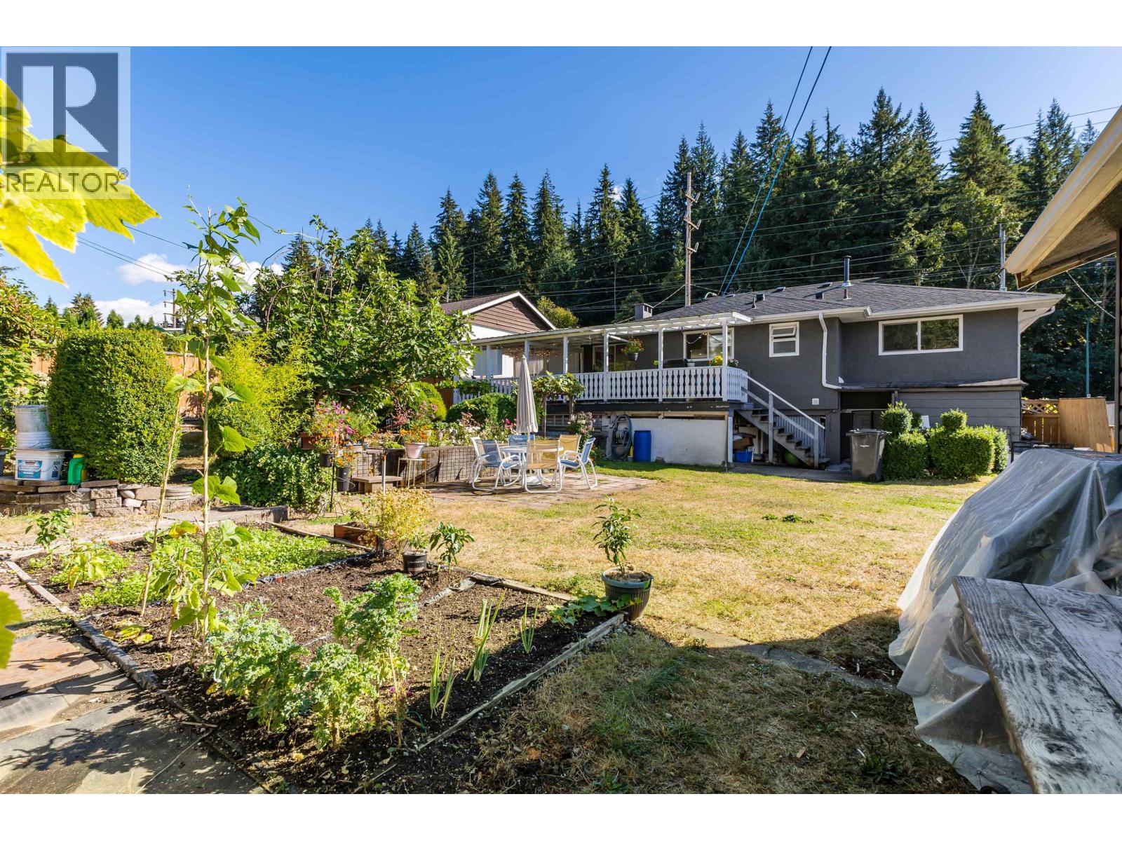 2317 Como Lake Avenue, Coquitlam, British Columbia  V3J 3R7 - Photo 31 - R3099619