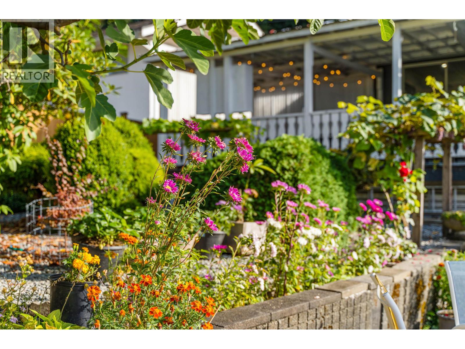 2317 Como Lake Avenue, Coquitlam, British Columbia  V3J 3R7 - Photo 38 - R3099619