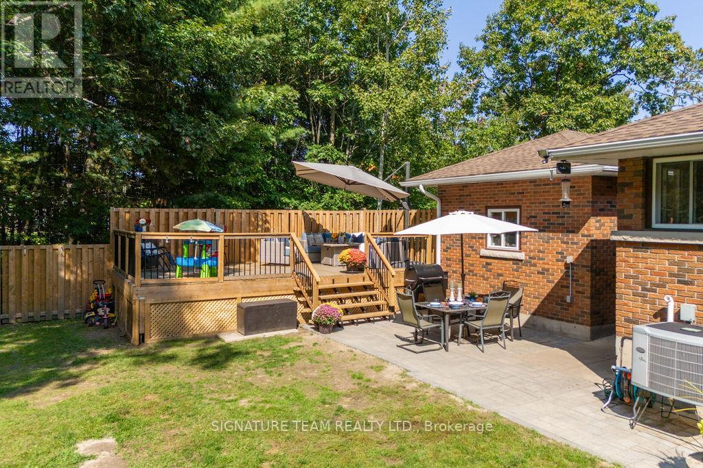 581 Laurentian Drive, Petawawa, Ontario  K8H 2M5 - Photo 5 - X12883304