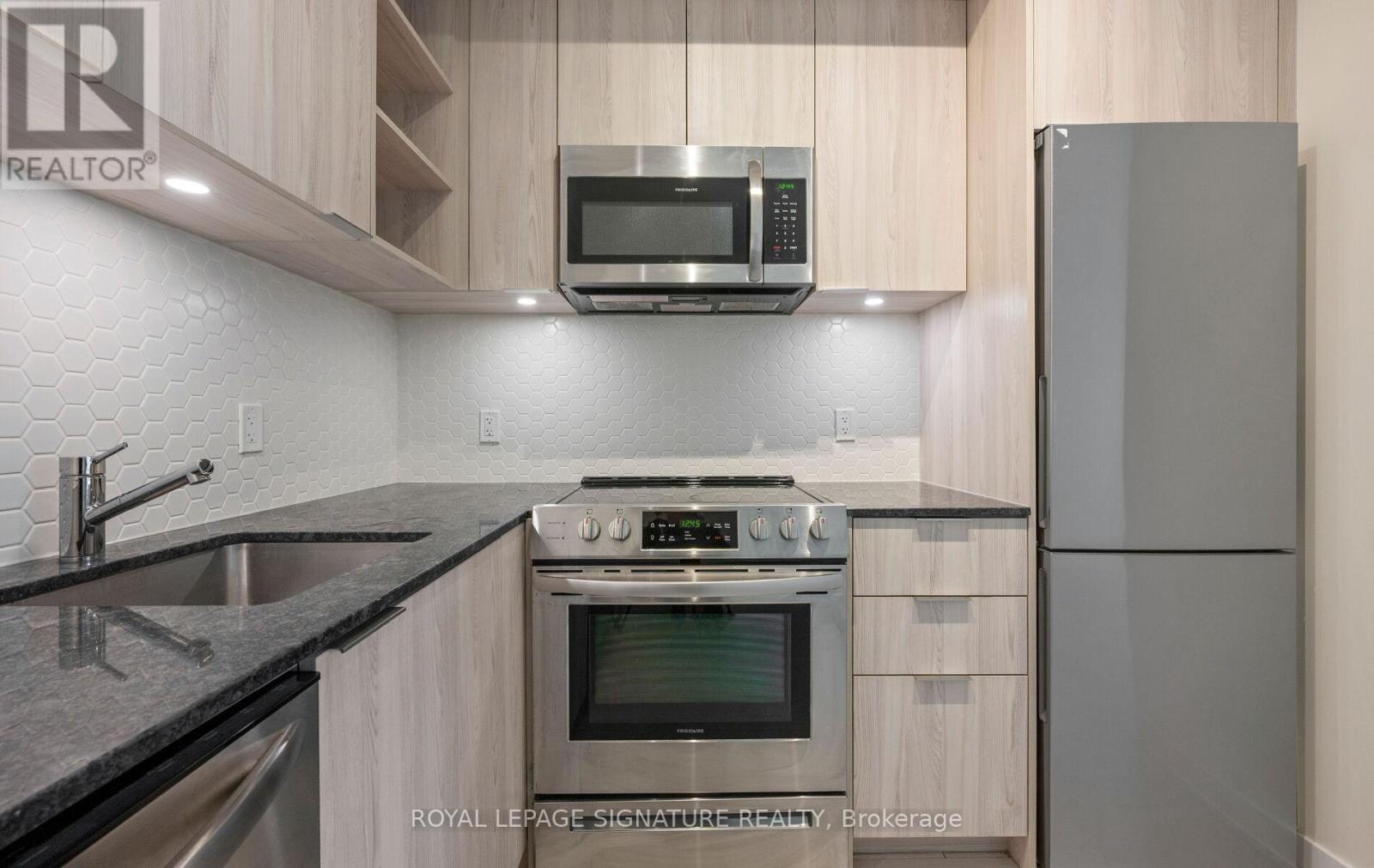 503 - 30 Ordnance Street, Toronto (Niagara), Ontario  M6K 0C8 - Photo 16 - C12876168