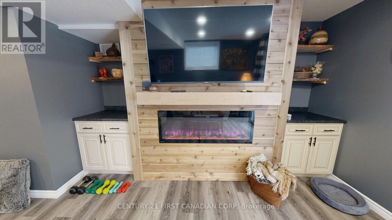 4379 Catherine Street, Thames Centre, Ontario  N0L 1G6 - Photo 29 - X12882232