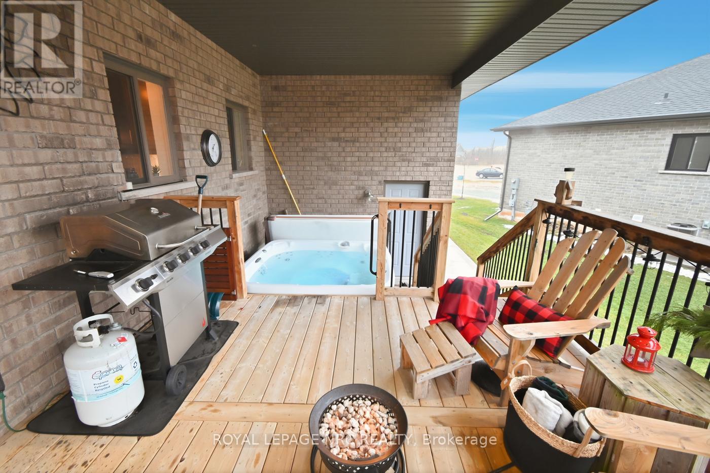 67 Hickory Court, Port Colborne, Ontario  L3K 0B2 - Photo 36 - X12678864