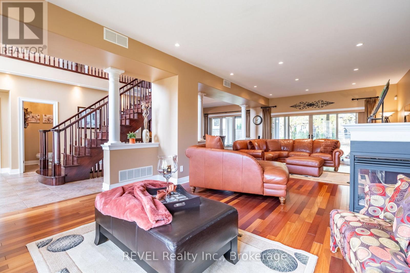 8881 Joseph Court, Niagara Falls, Ontario  L2H 3P1 - Photo 11 - X12883298