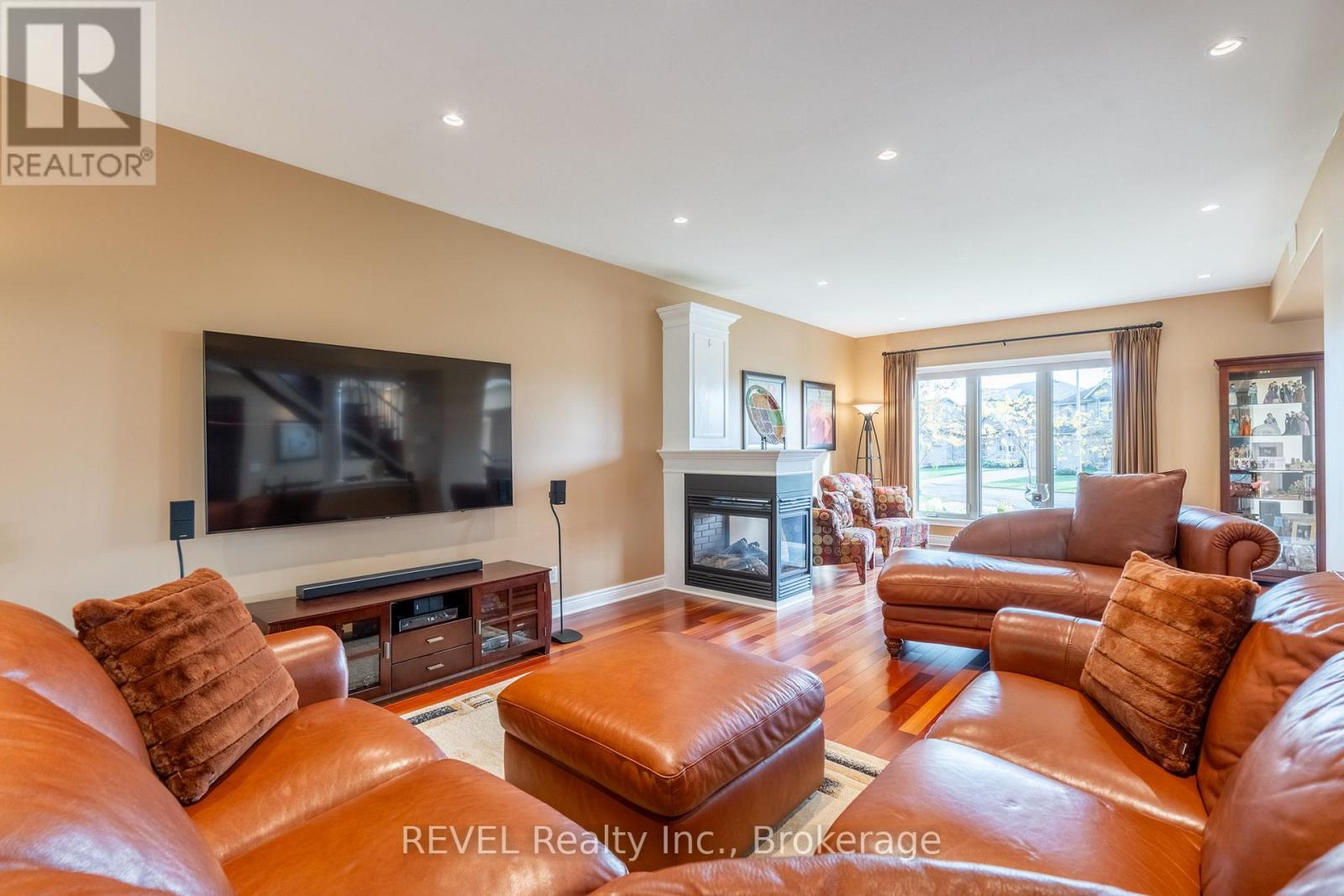 8881 Joseph Court, Niagara Falls, Ontario  L2H 3P1 - Photo 14 - X12883298