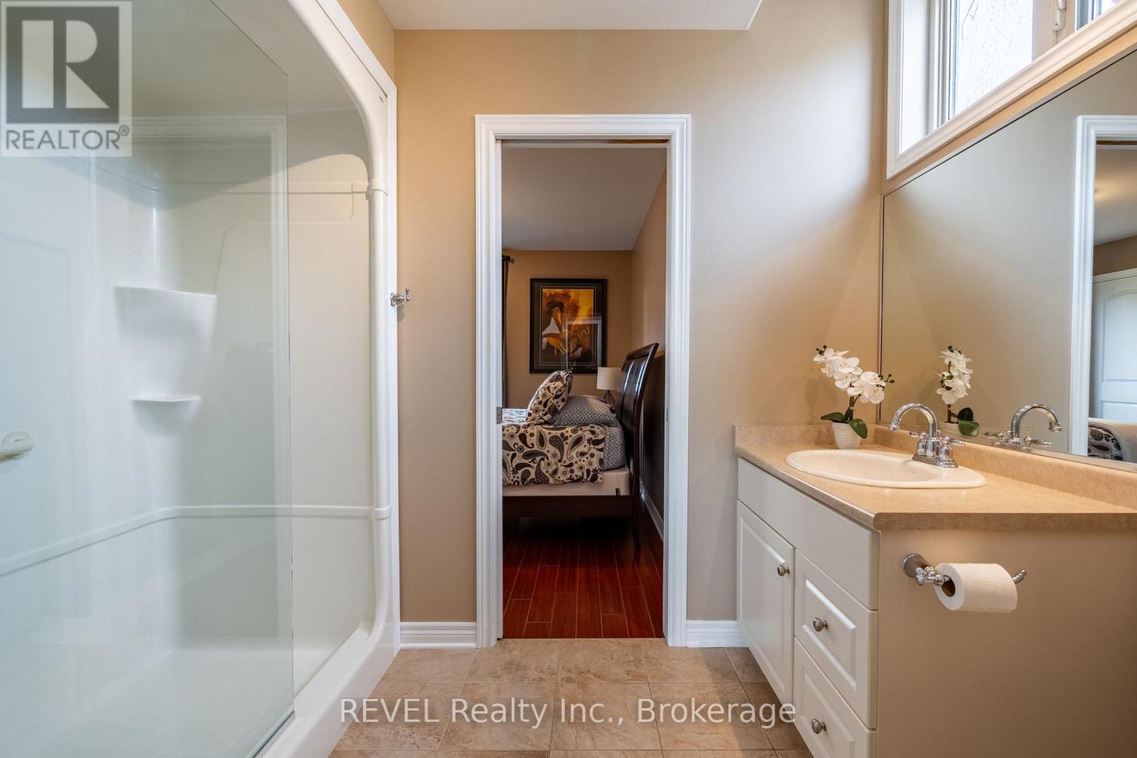 8881 Joseph Court, Niagara Falls, Ontario  L2H 3P1 - Photo 26 - X12883298