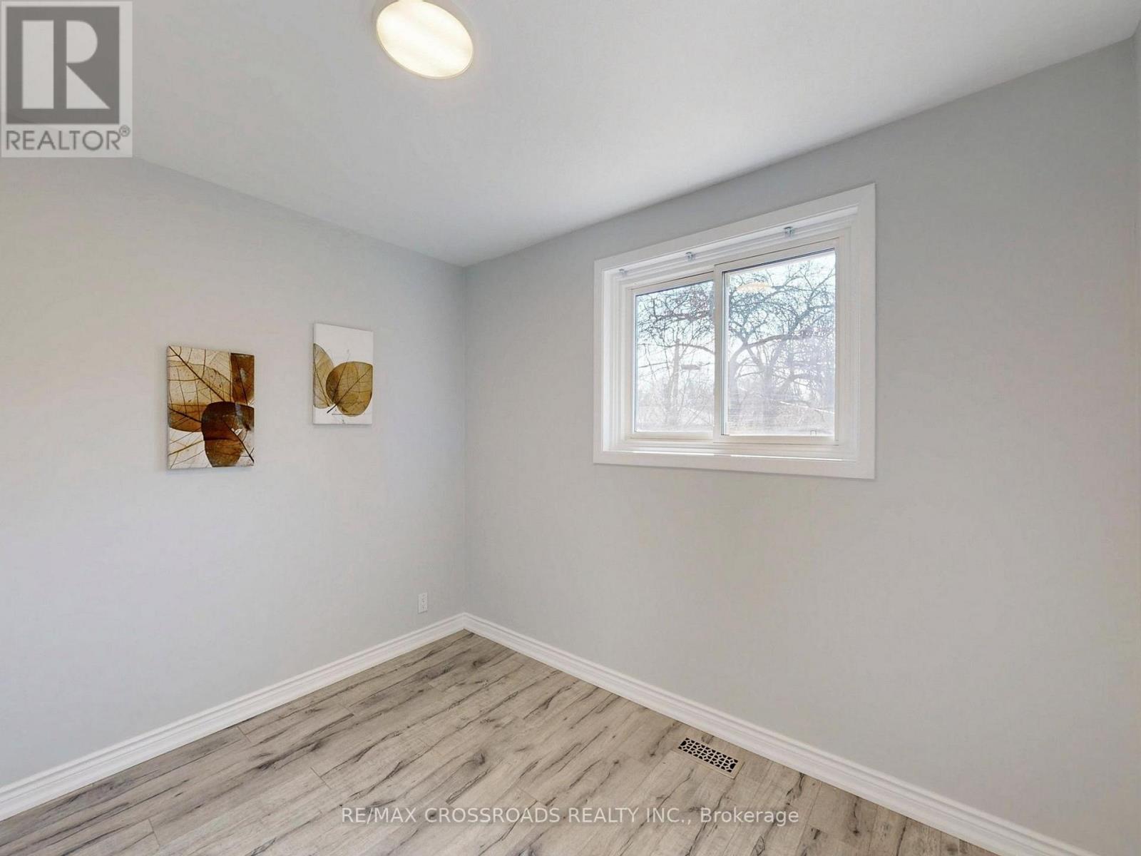 17 Ferbane Place, Toronto, Ontario  M2J 1Y7 - Photo 18 - C12883278