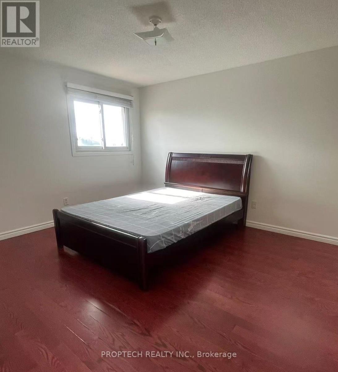 111 Digby Crescent, Markham, Ontario  L3R 7H4 - Photo 16 - N12883274