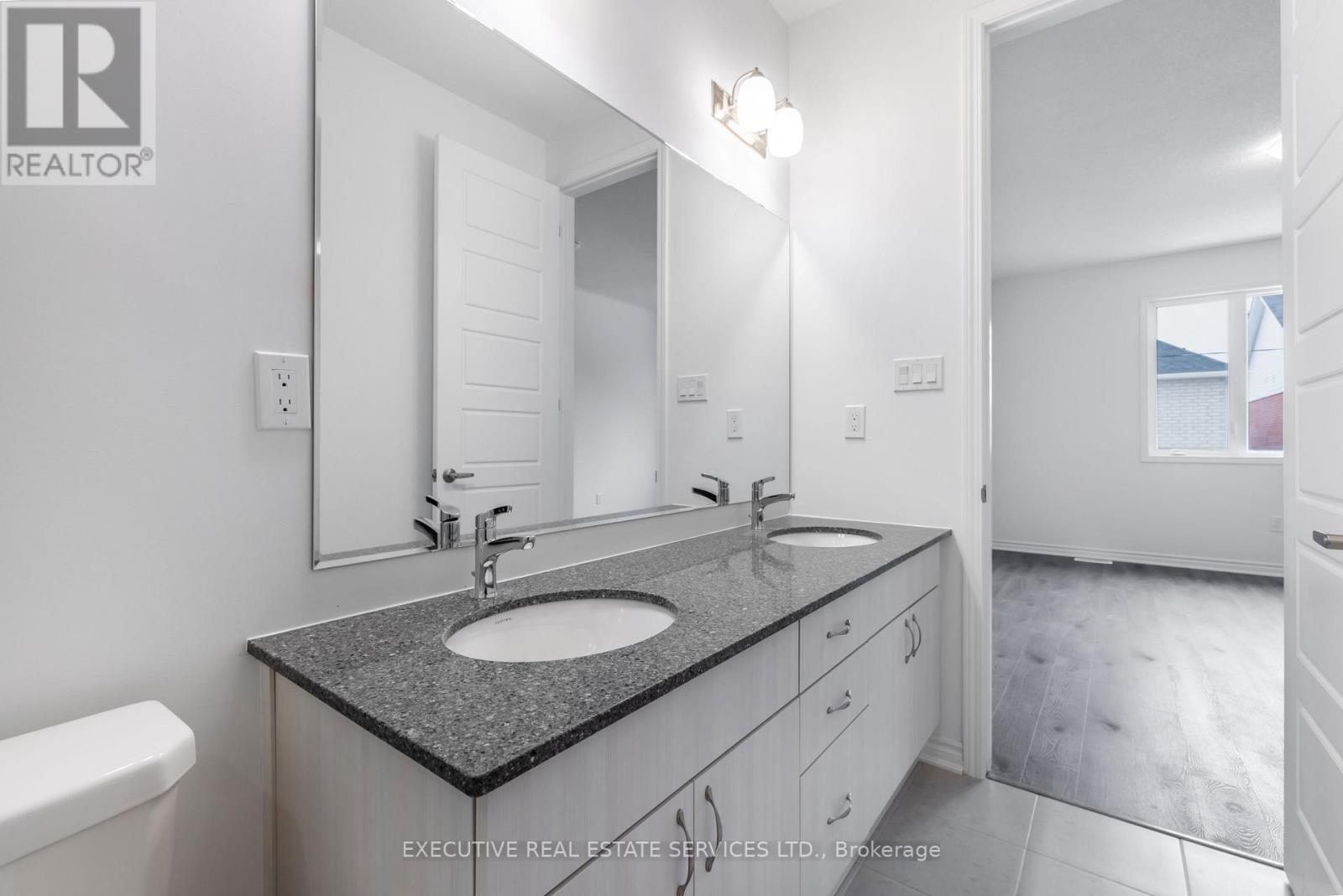 304 Starflower Place, Milton, Ontario  L9E 2B7 - Photo 31 - W12883256