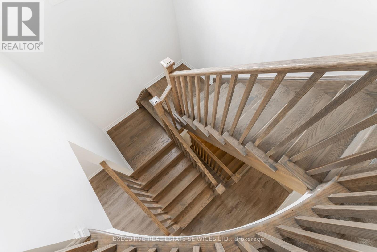 304 Starflower Place, Milton, Ontario  L9E 2B7 - Photo 38 - W12883256