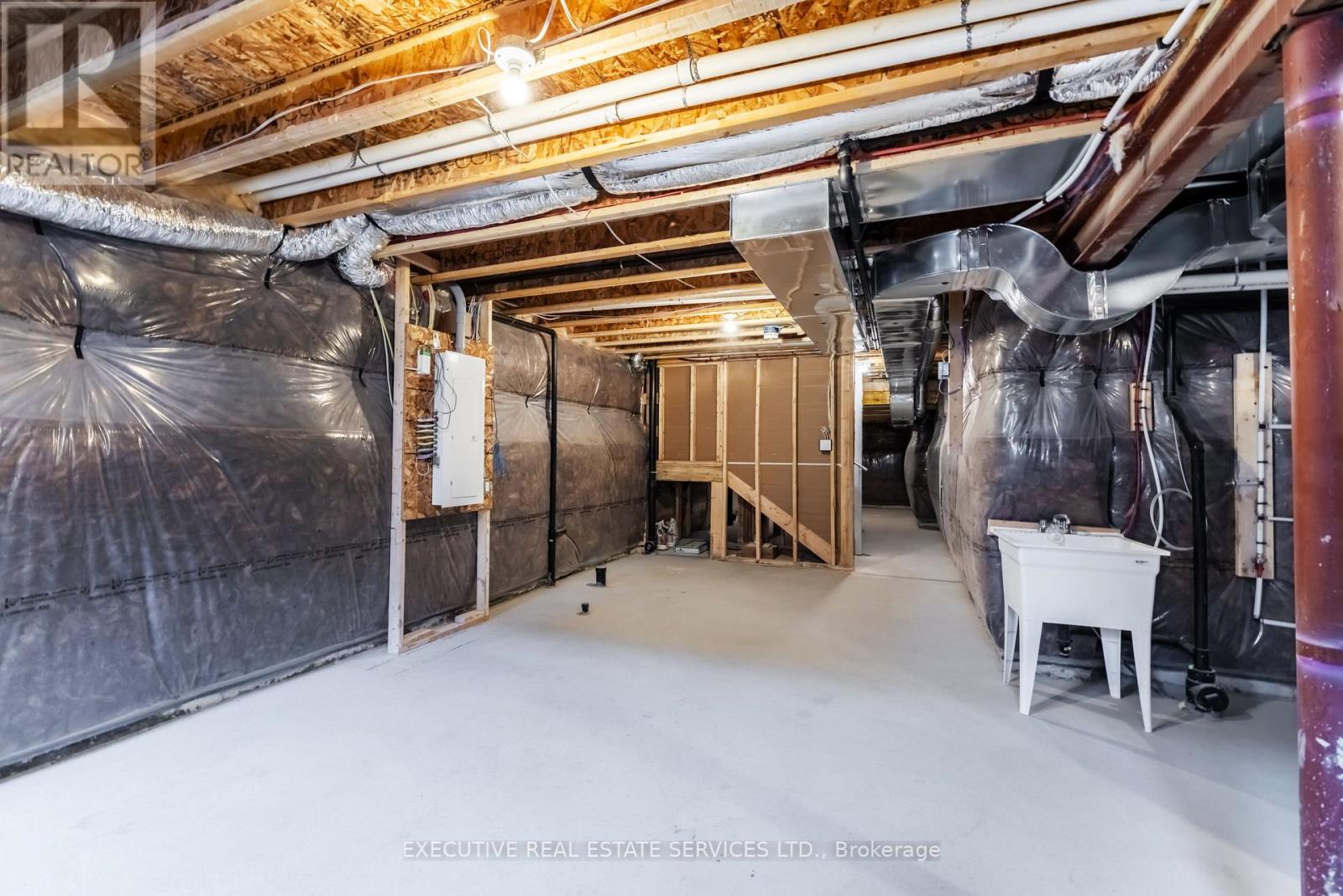 304 Starflower Place, Milton, Ontario  L9E 2B7 - Photo 45 - W12883256