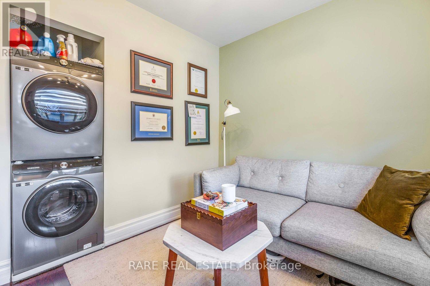 Main Floor - 238 Gary Drive, Toronto, Ontario  M9N 2M8 - Photo 27 - W12883268