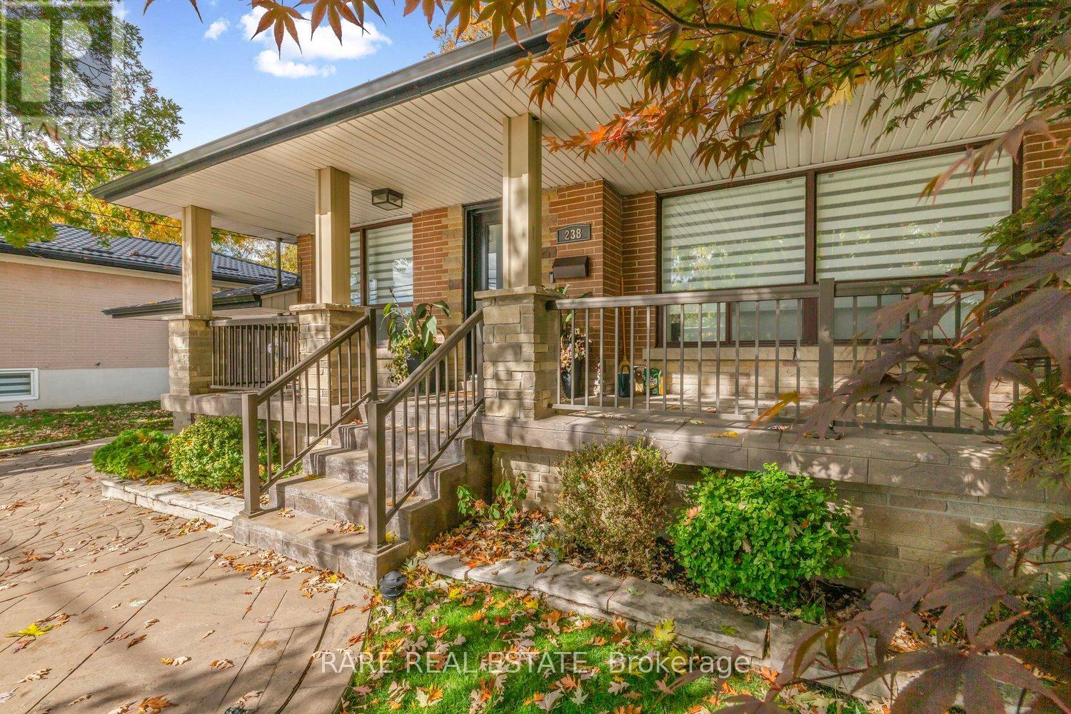 Main Floor - 238 Gary Drive, Toronto, Ontario  M9N 2M8 - Photo 6 - W12883268