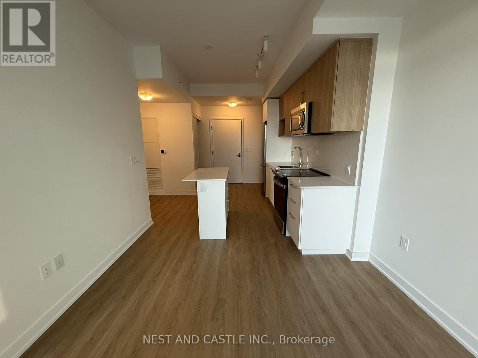 Ph02 - 500 Plains Road E, Burlington, Ontario  L7T 0C8 - Photo 14 - W12883272