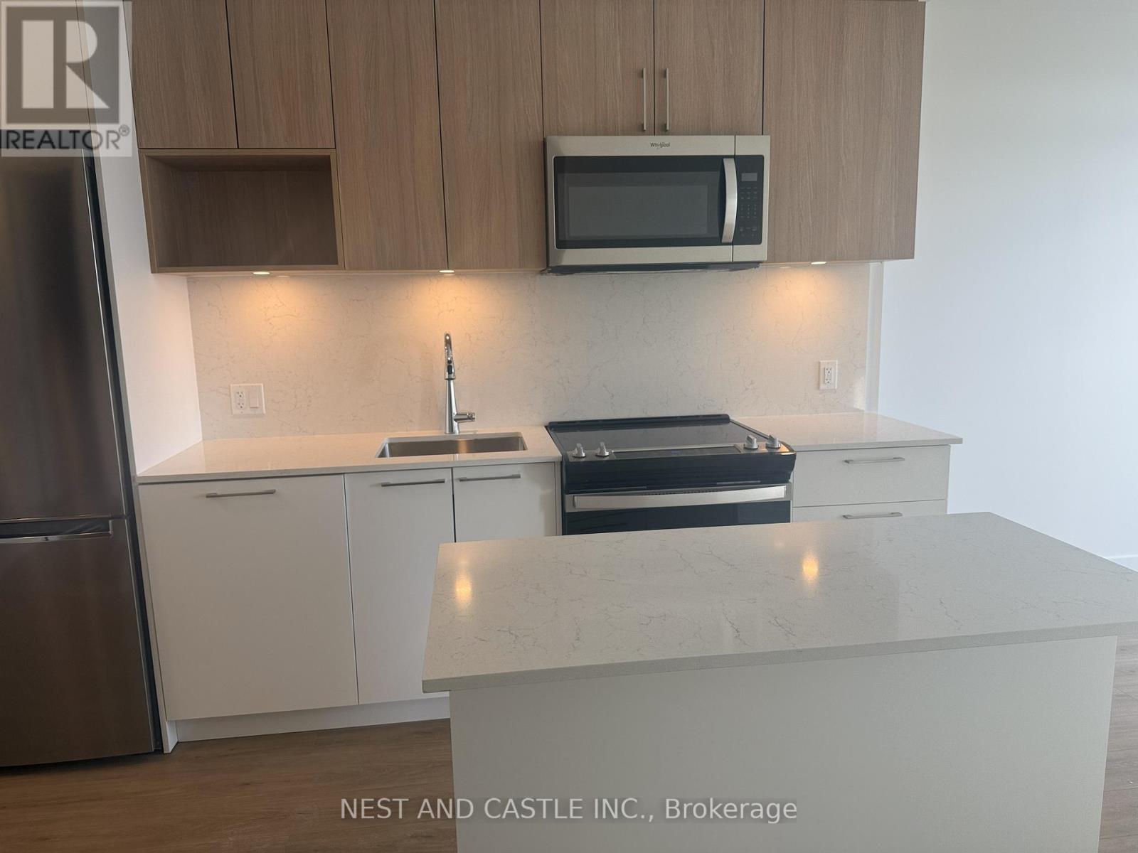 Ph02 - 500 Plains Road E, Burlington, Ontario  L7T 0C8 - Photo 25 - W12883272