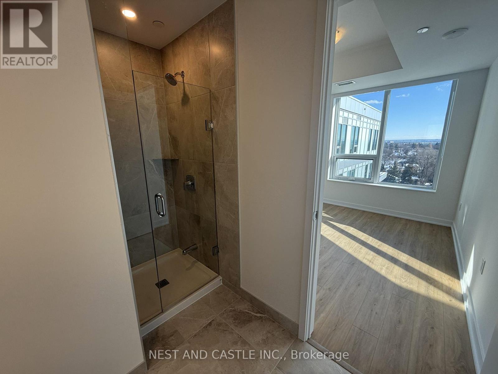 Ph02 - 500 Plains Road E, Burlington, Ontario  L7T 0C8 - Photo 3 - W12883272