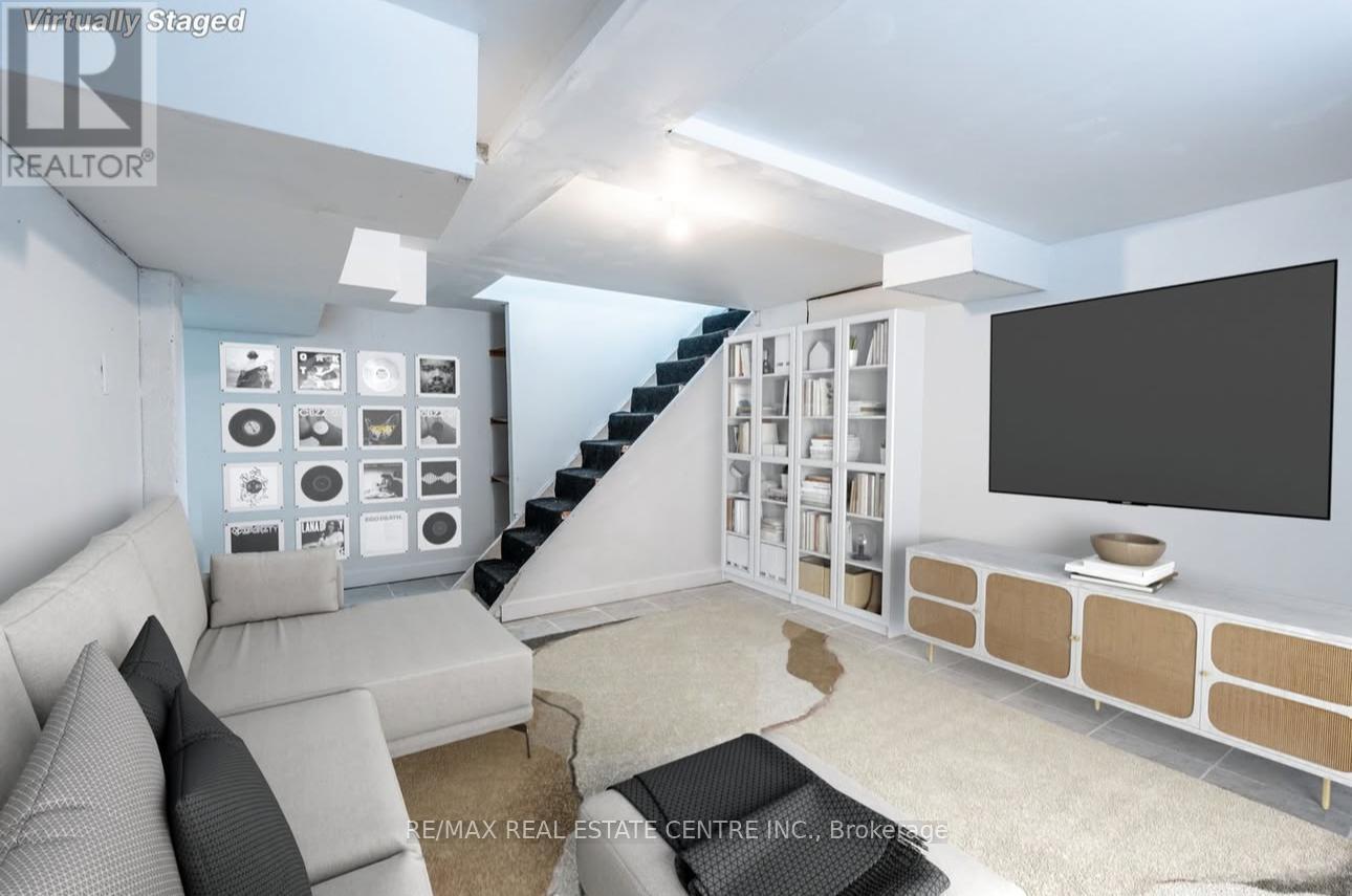 5 Easton Street, Cambridge, Ontario  N1R 1G3 - Photo 4 - X12883248