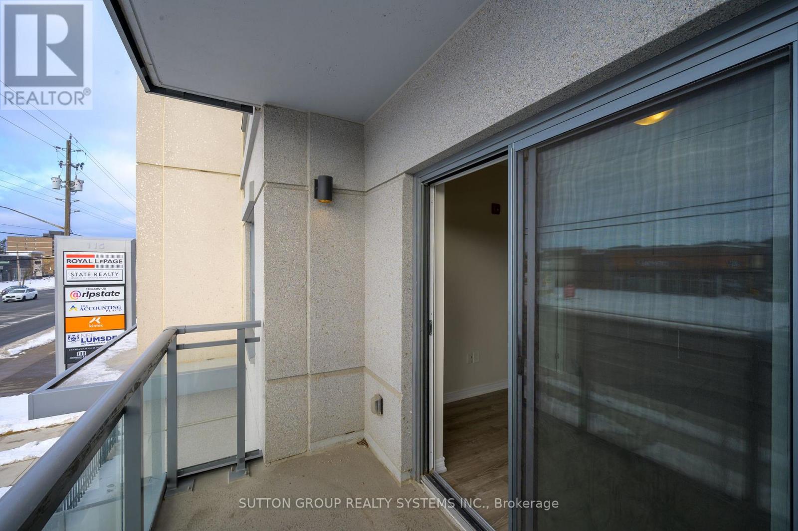 212 - 121 Highway 8, Hamilton, Ontario  L8G 0A3 - Photo 14 - X12883250