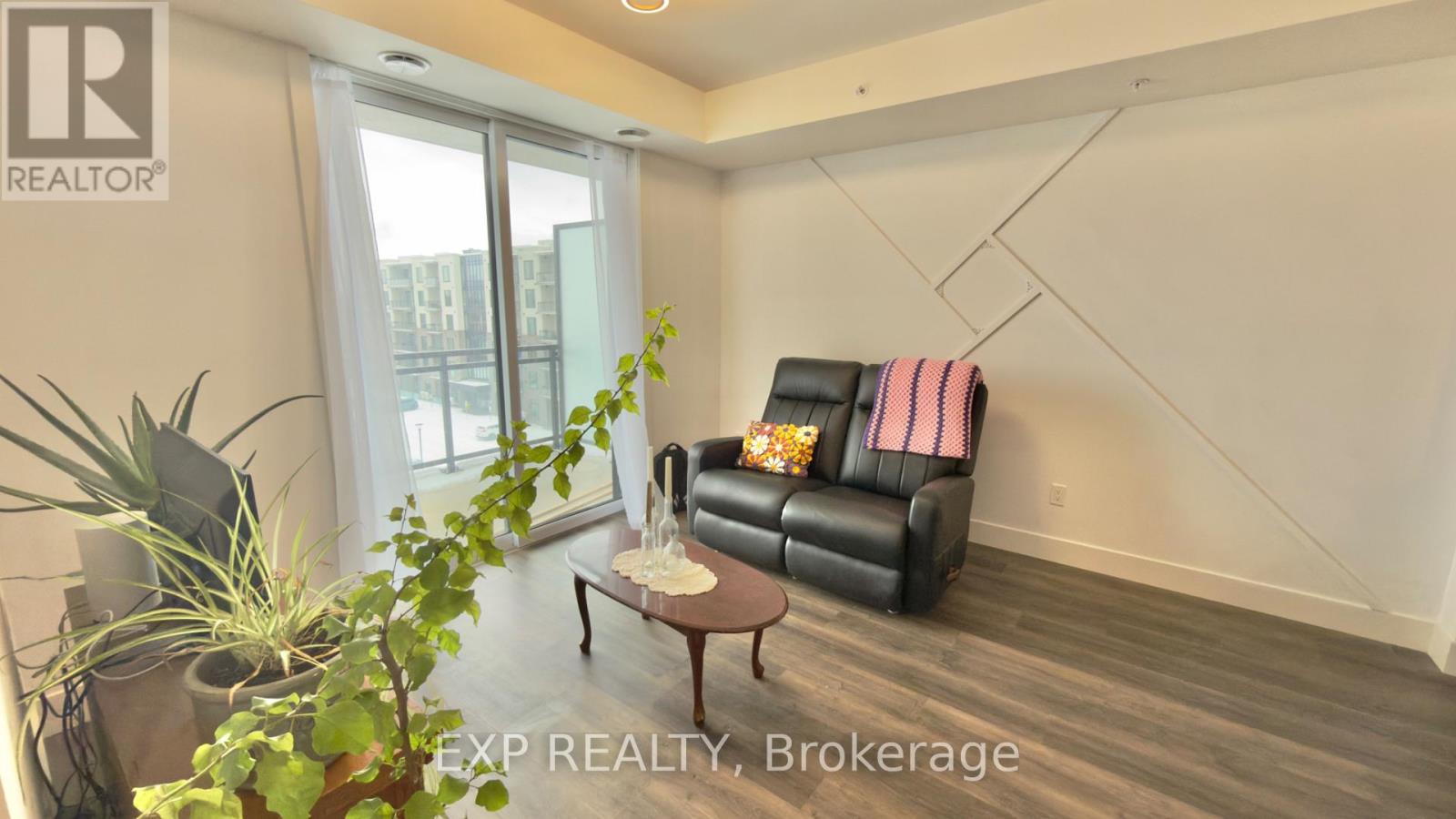 503 - 103 Roger Street, Waterloo, Ontario  N2J 0G2 - Photo 9 - X12883302