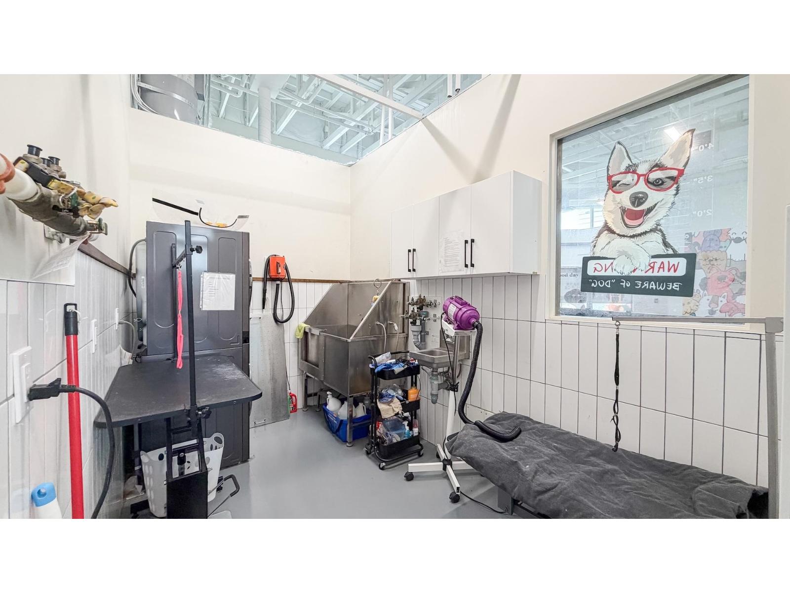 103 14390 64 Avenue, Surrey, British Columbia  V3W 1Z1 - Photo 10 - C8076711