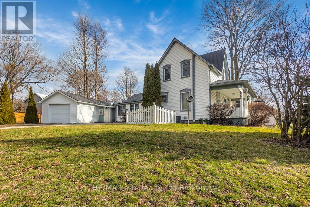 20 Concession Street W, Tillsonburg, Ontario  N4G 1R2 - Photo 3 - X12883310