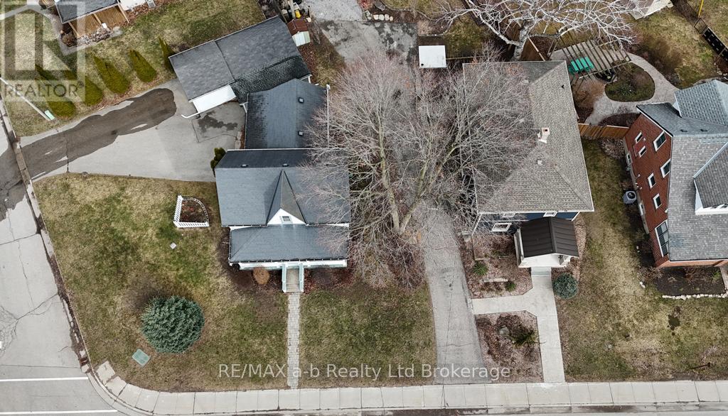 20 Concession Street W, Tillsonburg, Ontario  N4G 1R2 - Photo 5 - X12883310