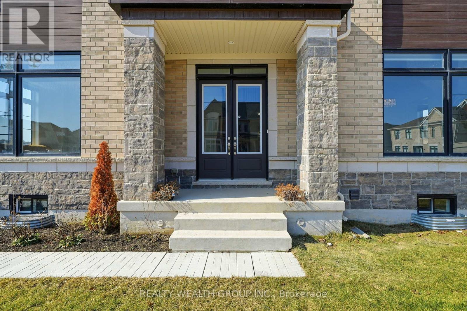 20 Magnolia Avenue, Adjala-Tosorontio, Ontario  L0G 1W0 - Photo 3 - N12883318