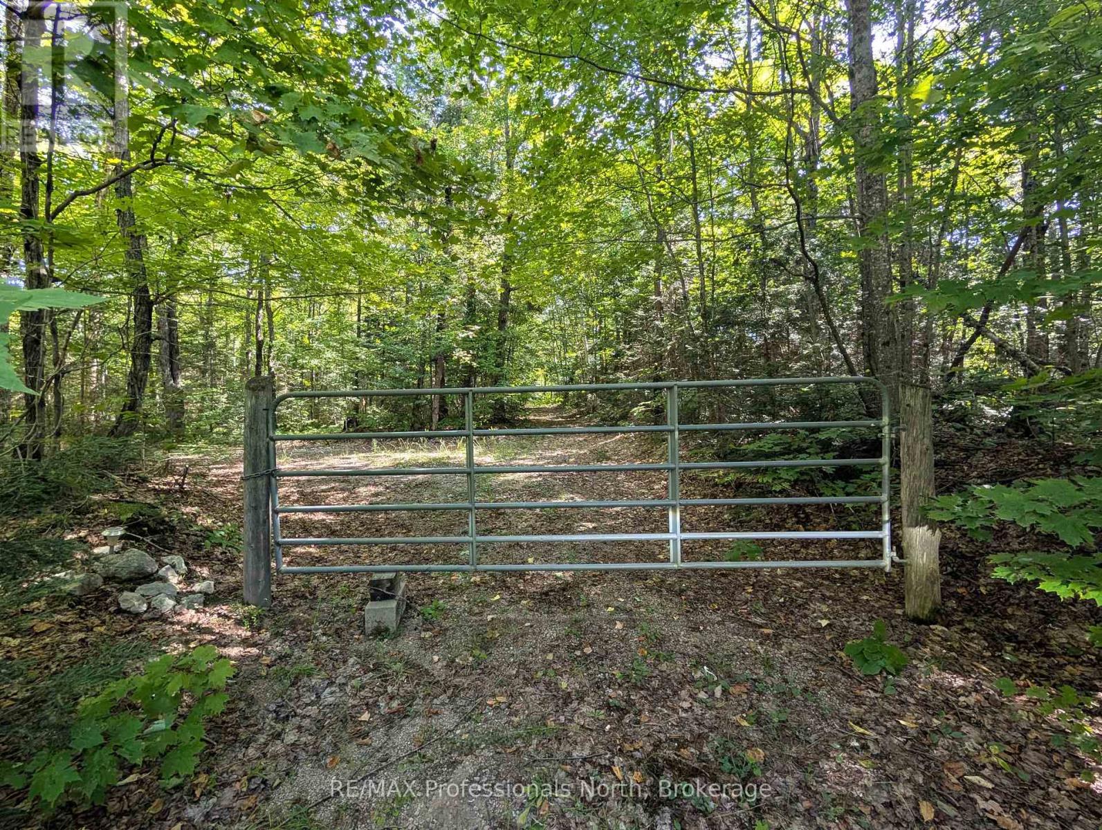 611 BRAY LAKE ROAD, Machar, Ontario