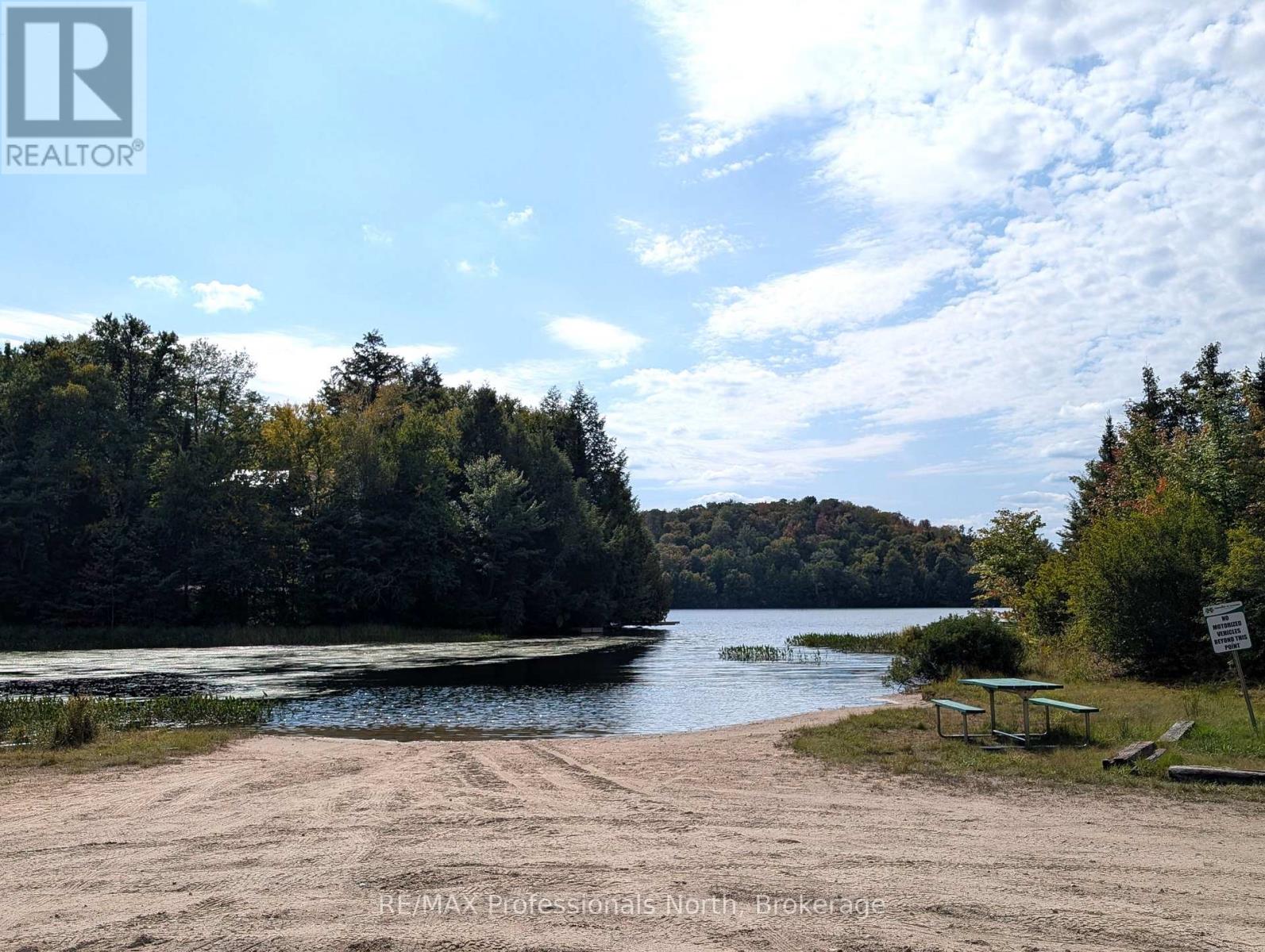 611 Bray Lake Road, Machar, Ontario  P0A 1X0 - Photo 18 - X12883316