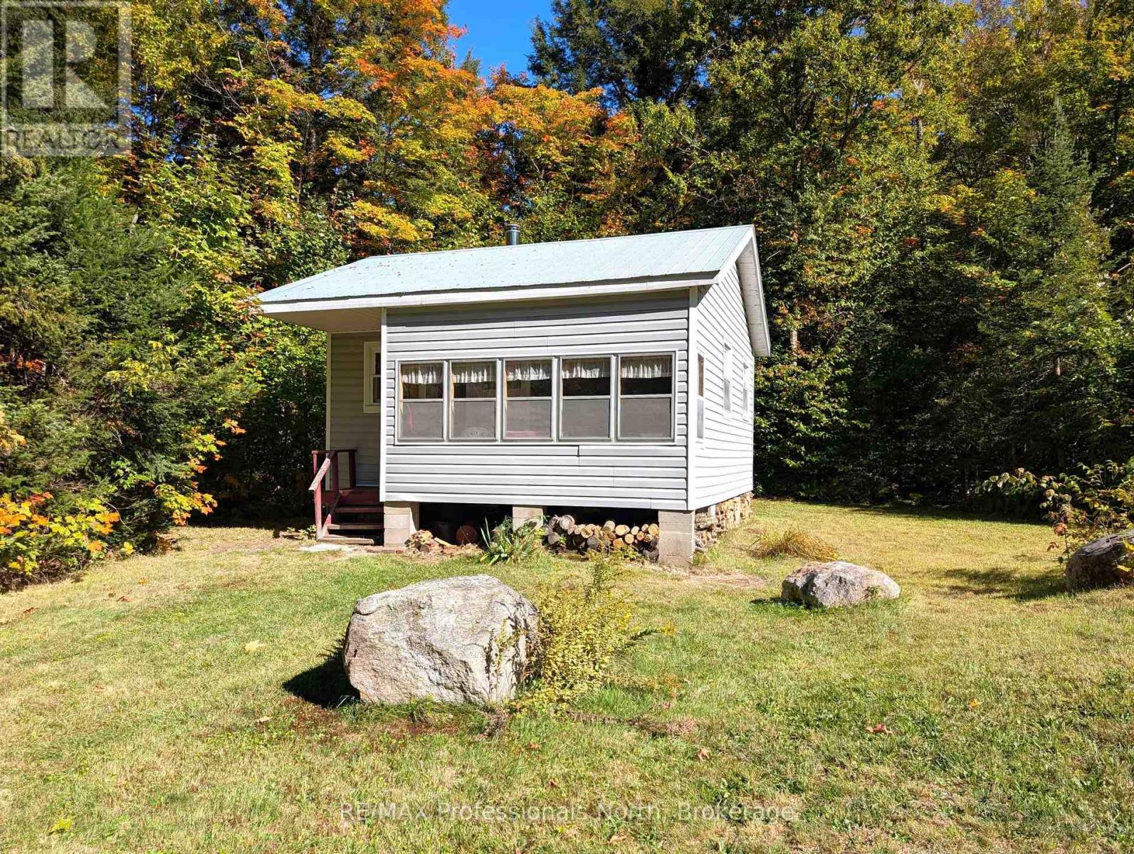 40 Centre Road, Parry Sound Remote Area, Ontario  P0A 1X0 - Photo 17 - X12883320