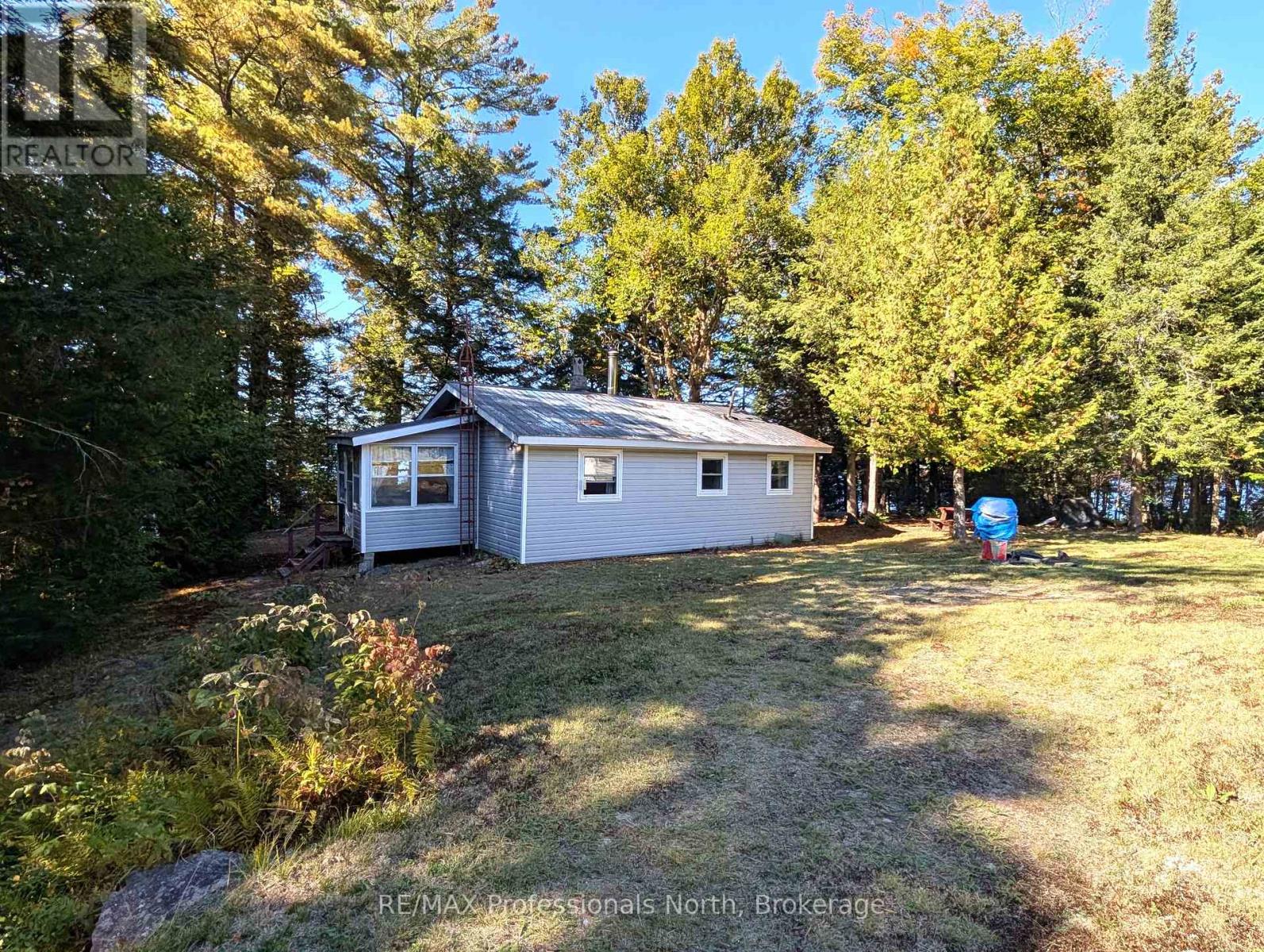 40 Centre Road, Parry Sound Remote Area, Ontario  P0A 1X0 - Photo 6 - X12883320